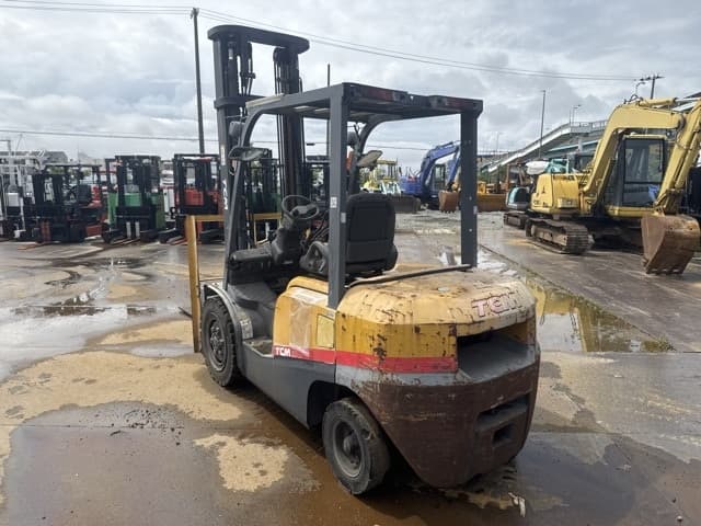 Forklift — Auction (lot 8451-12002)