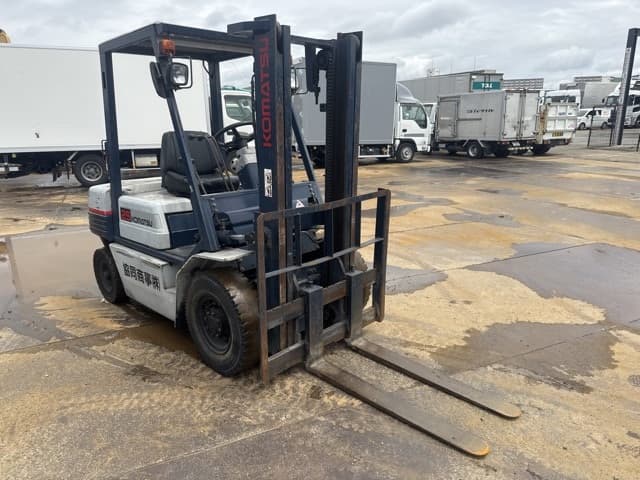 Forklift — Auction (lot 8451-12005)
