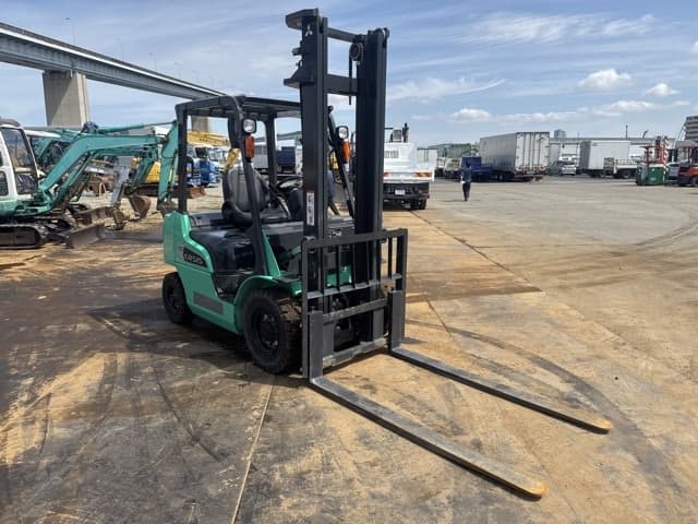 Forklift — Auction (lot 8451-12009)