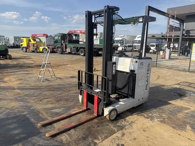 Reach Forklift — Auction (lot 8451-12014)