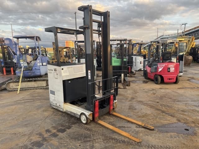 Reach Forklift — Auction (lot 8451-12016)
