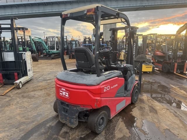 Battery Forklift — Auction (lot 8451-12017)