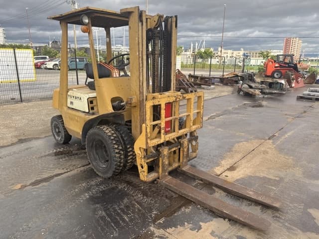 Forklift — Auction (lot 8451-12024)