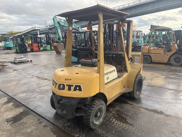 Forklift — Auction (lot 8451-12024)