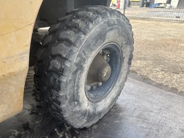 Forklift — Auction (lot 8451-12024)