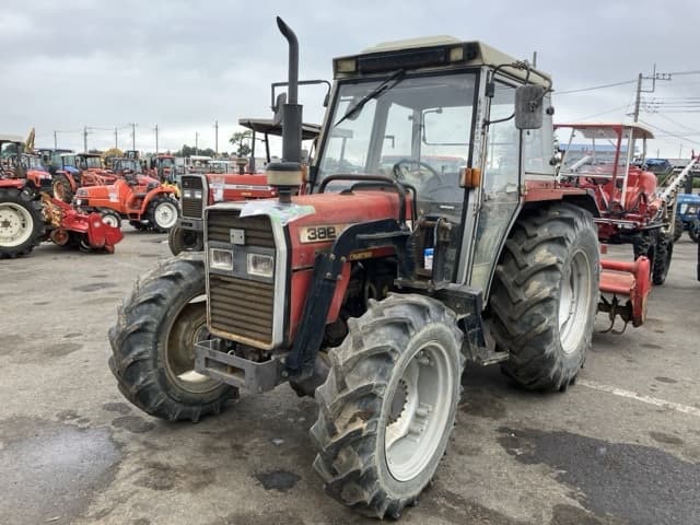 Tractor — Auction (lot 8451-1214)