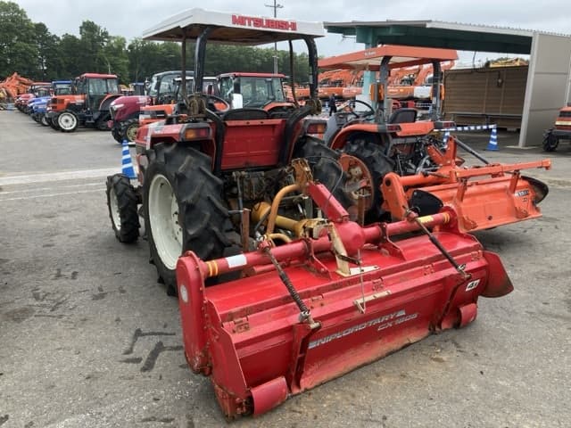 Tractor — Auction (lot 8451-1223)