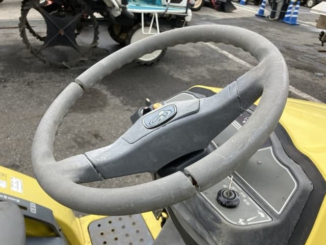 Tractor — Auction (lot 8451-1234)