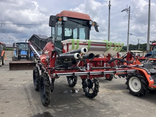 HIGH CLEARANCE BOOM SPRAYER — Auction (lot 8451-1236)