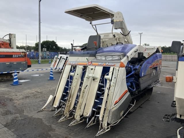 Combine — Auction (lot 8451-1240)