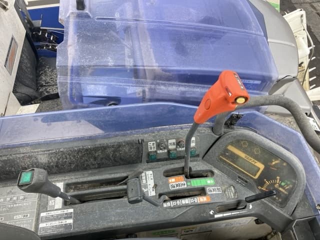 Combine — Auction (lot 8451-1240)