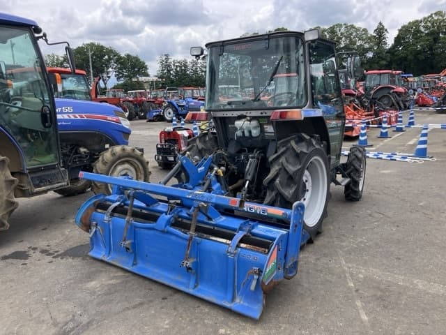 Tractor — Auction (lot 8451-1241)