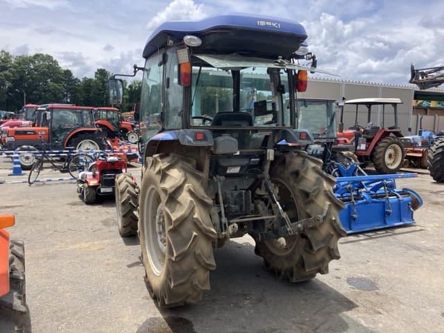 Tractor — Auction (lot 8451-1243)