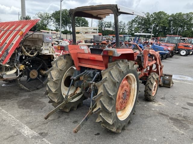 Tractor — Auction (lot 8451-1245)
