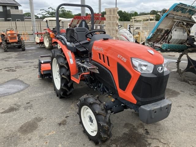 Tractor — Auction (lot 8451-1248)