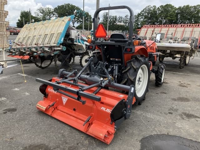 Tractor — Auction (lot 8451-1248)