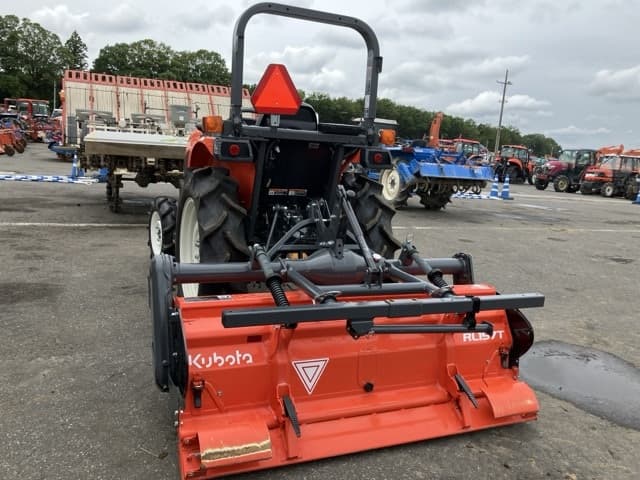 Tractor — Auction (lot 8451-1248)