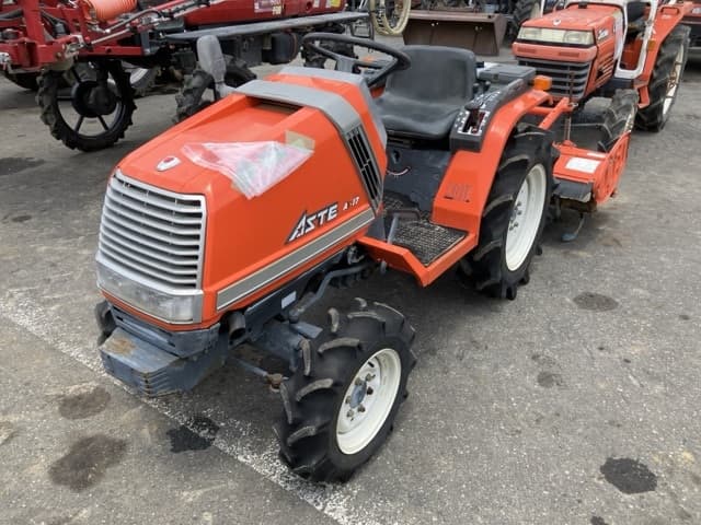 Tractor — Auction (lot 8451-1254)