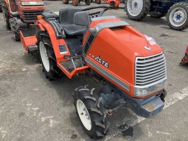 Tractor — Auction (lot 8451-1254)