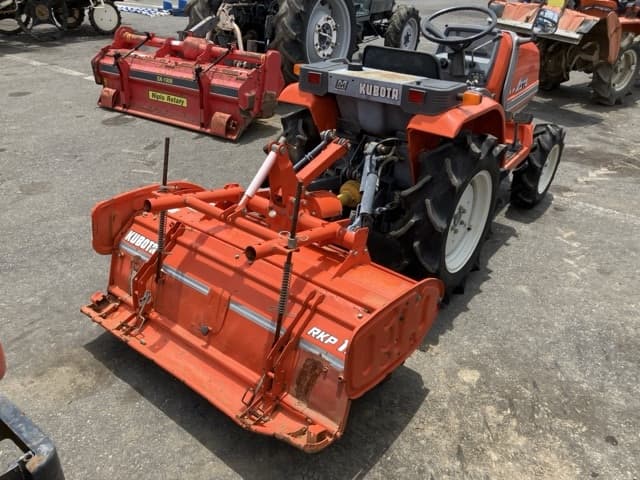 Tractor — Auction (lot 8451-1254)