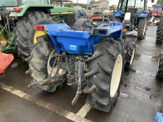 Tractor — Auction (lot 8451-1256)