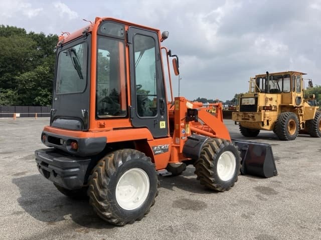 MINI WHEEL LOADER — Auction (lot 8451-126)