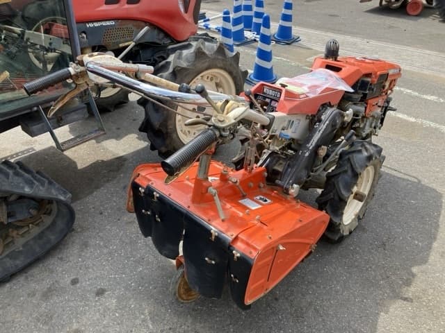 CULTIVATOR — Auction (lot 8451-1260)