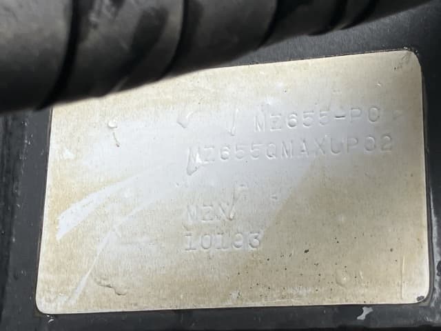 Tractor — Auction (lot 8451-1266)