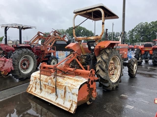 Tractor — Auction (lot 8451-1268)
