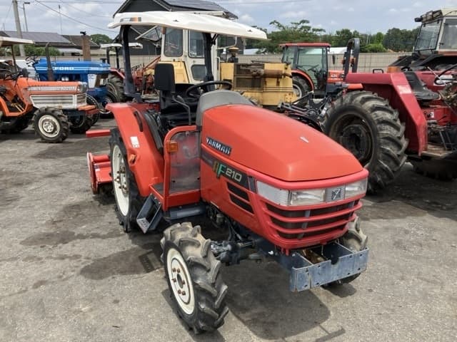 Tractor — Auction (lot 8451-1269)