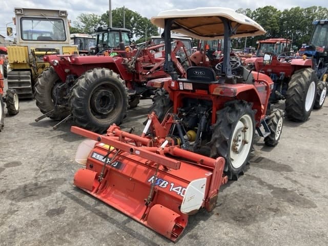 Tractor — Auction (lot 8451-1269)