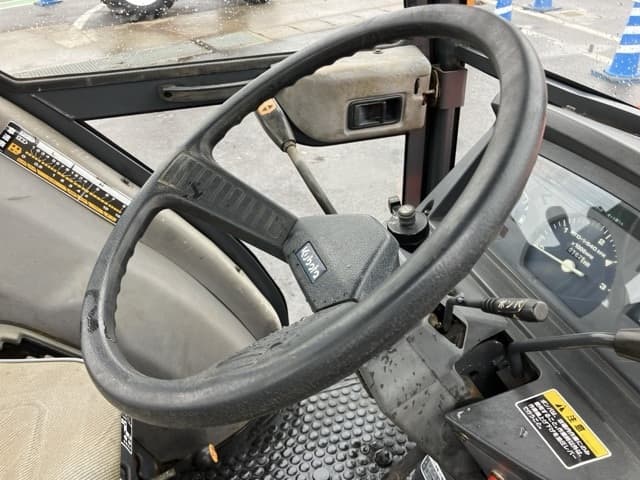 Tractor — Auction (lot 8451-1270)
