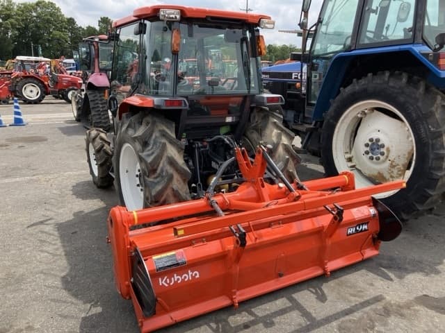 Tractor — Auction (lot 8451-1273)