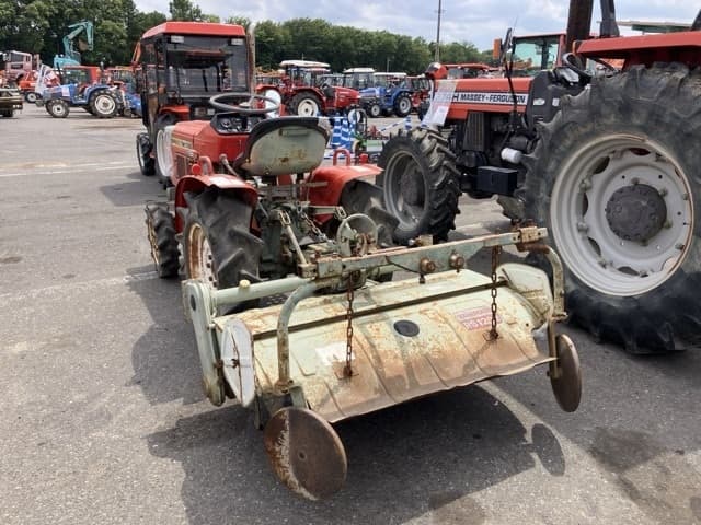 Tractor — Auction (lot 8451-1275)