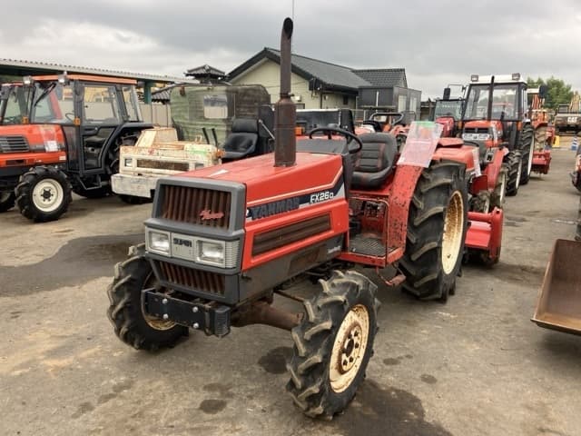 Tractor — Auction (lot 8451-1278)