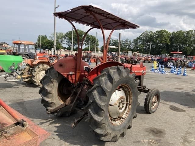 Tractor — Auction (lot 8451-1279)