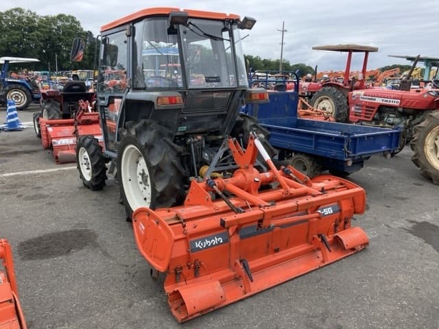 Tractor — Auction (lot 8451-1280)