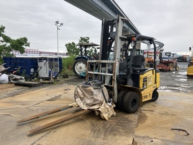 Battery Forklift — Auction (lot 8451-12801)