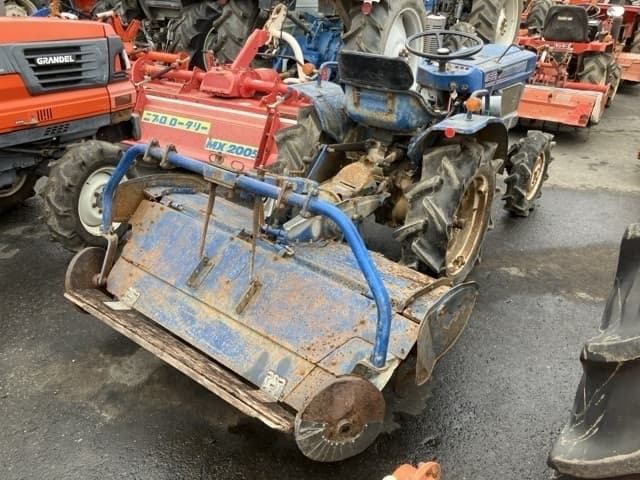 Tractor — Auction (lot 8451-1287)