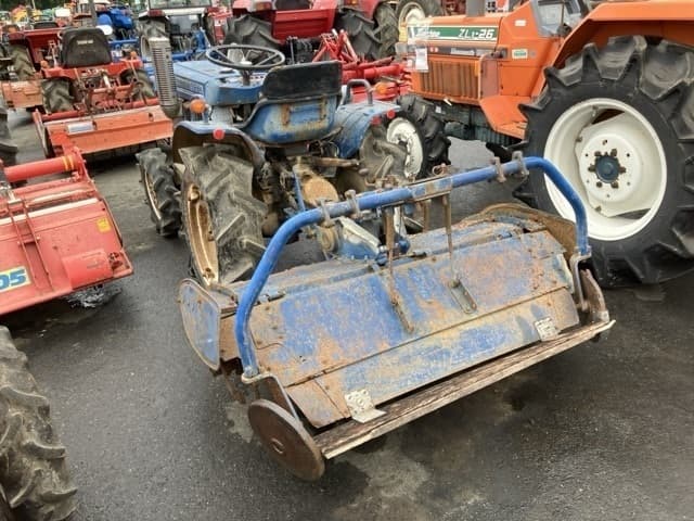 Tractor — Auction (lot 8451-1287)