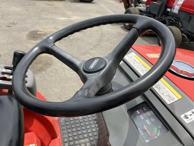 Tractor — Auction (lot 8451-1289)