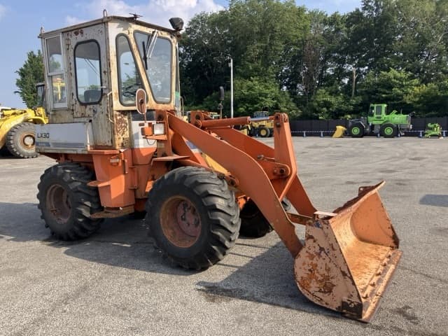 MINI WHEEL LOADER — Auction (lot 8451-129)