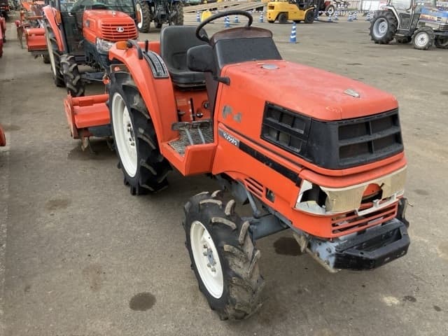 Tractor — Auction (lot 8451-1290)