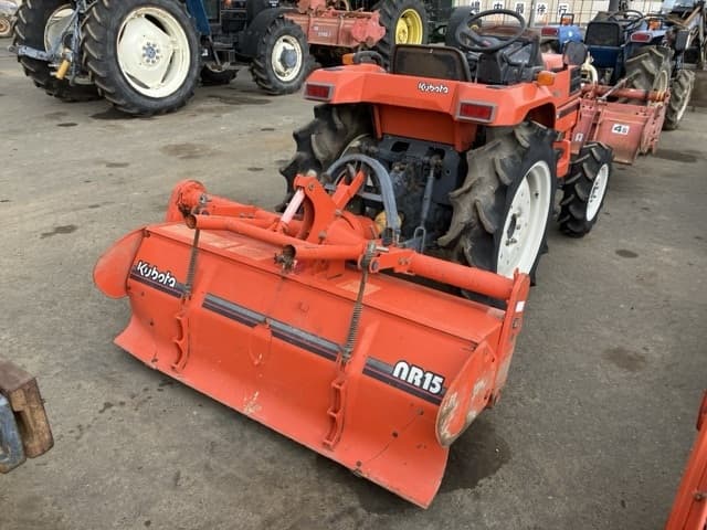 Tractor — Auction (lot 8451-1290)