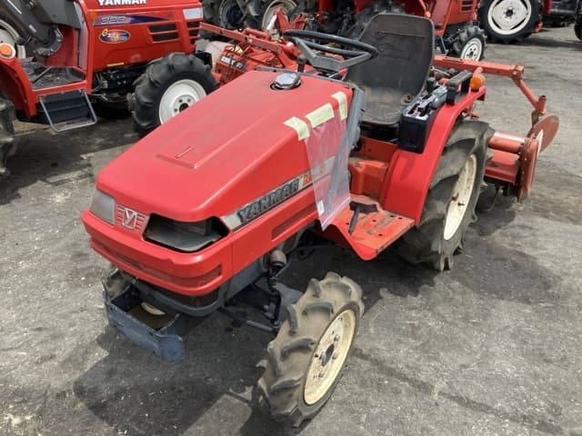 Tractor — Auction (lot 8451-1292)