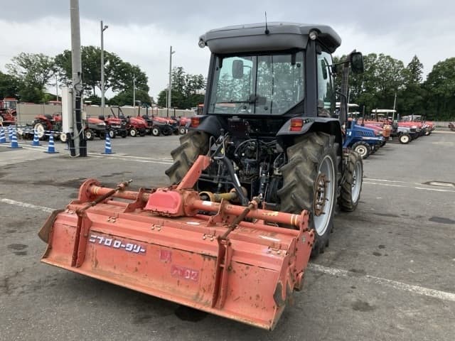 Tractor — Auction (lot 8451-1295)