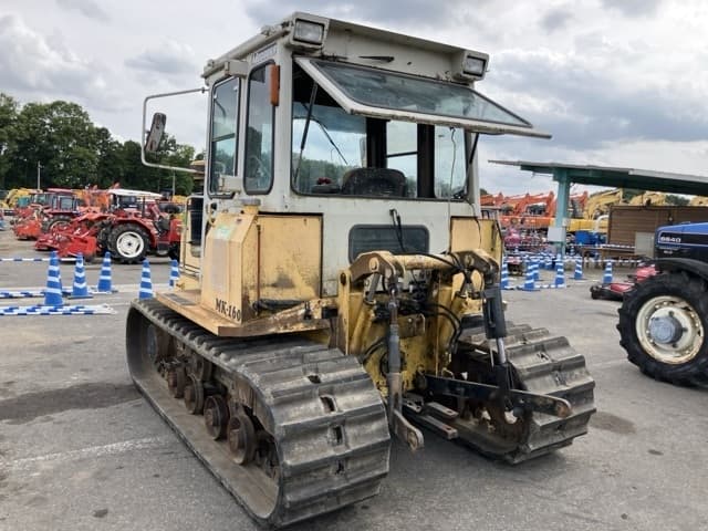 Tractor — Auction (lot 8451-1296)