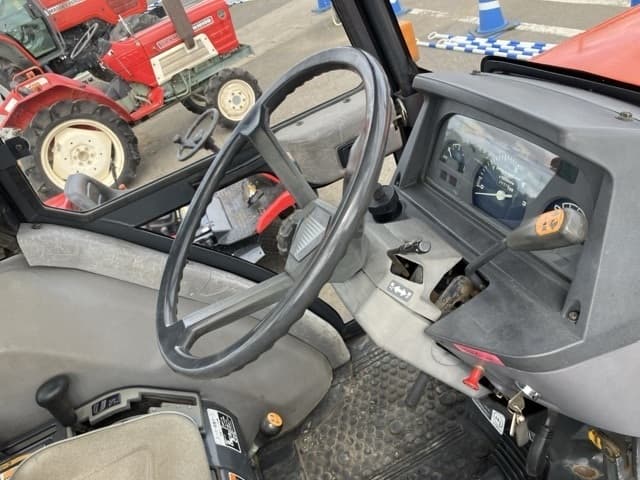 Tractor — Auction (lot 8451-1298)