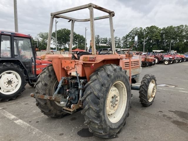 Tractor — Auction (lot 8451-1299)