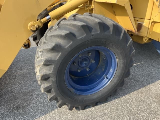 MINI WHEEL LOADER — Auction (lot 8451-130)